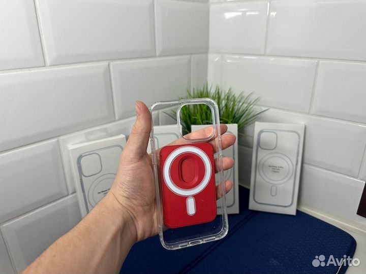 Чехол с MagSafe