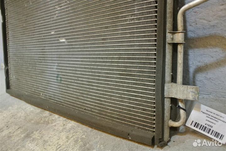Радиатор кондиционера (конденсер) Hyundai i30 200