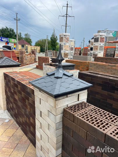 Колпаки на столбы забора