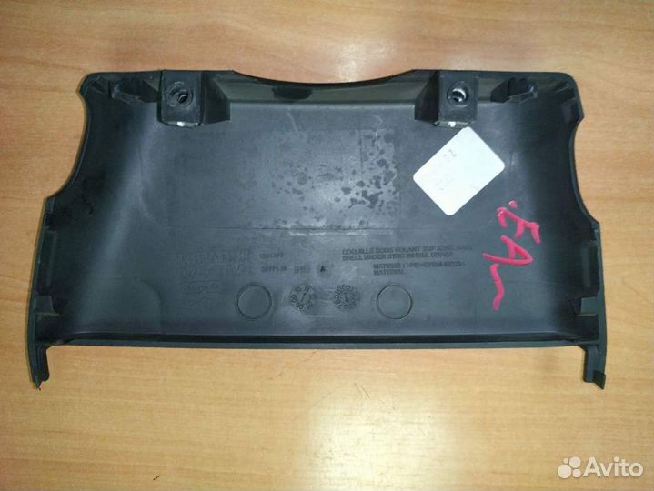 Кожух рулевой колонки верхний Renault Logan 2005-2