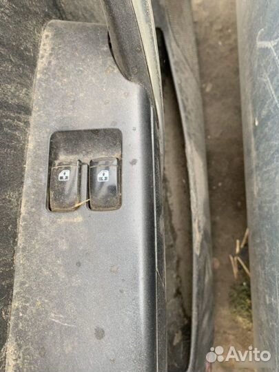Блок стеклоподъемников Chevrolet Aveo T250
