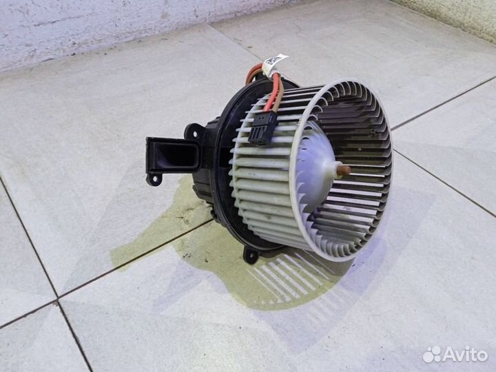 Моторчик печки Мерседес