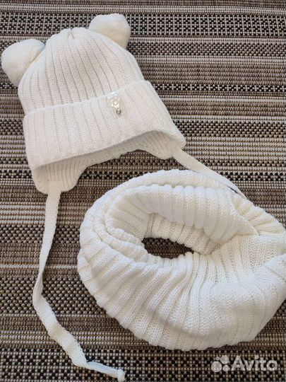 Комплект шапка и снуд для девочки