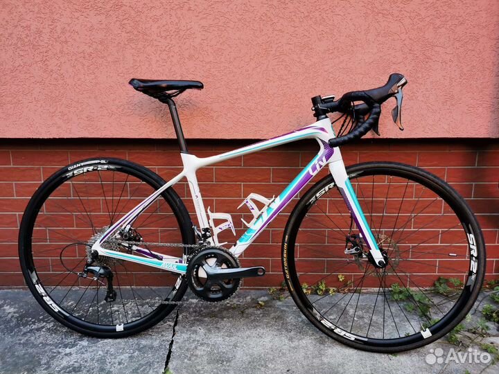 Велосипед шоссейный giant avail LIV advanced