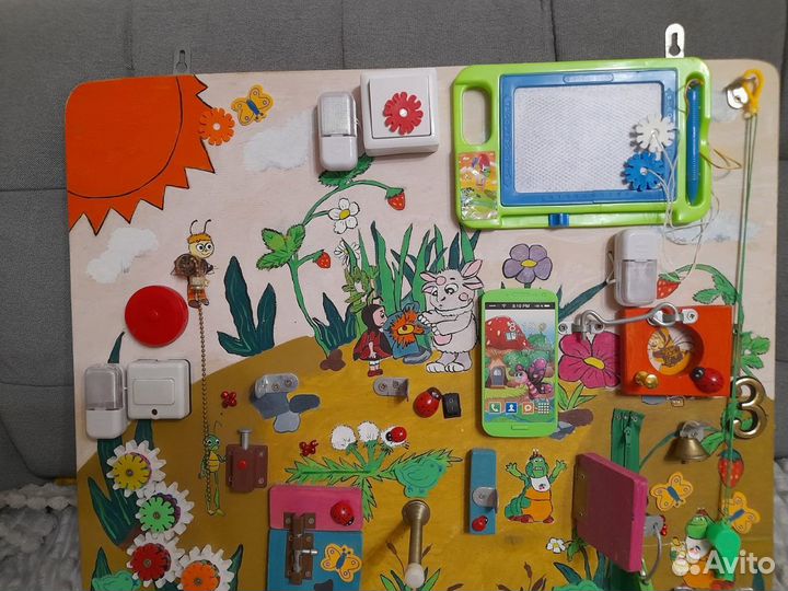 Бизибод мультяшный 