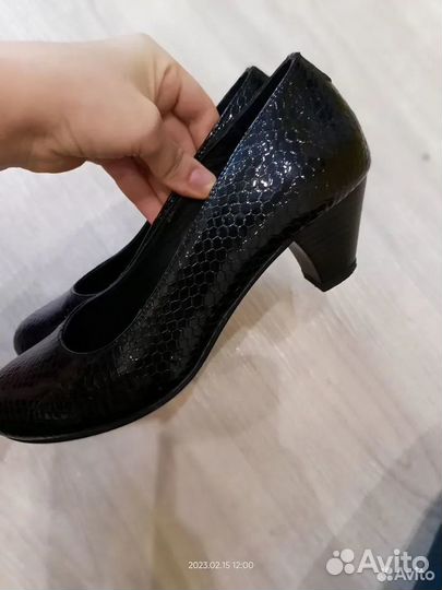 Туфли черные натуральная кожа 38р