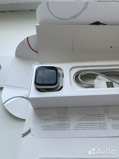 Часы apple watch series 5 44 mm