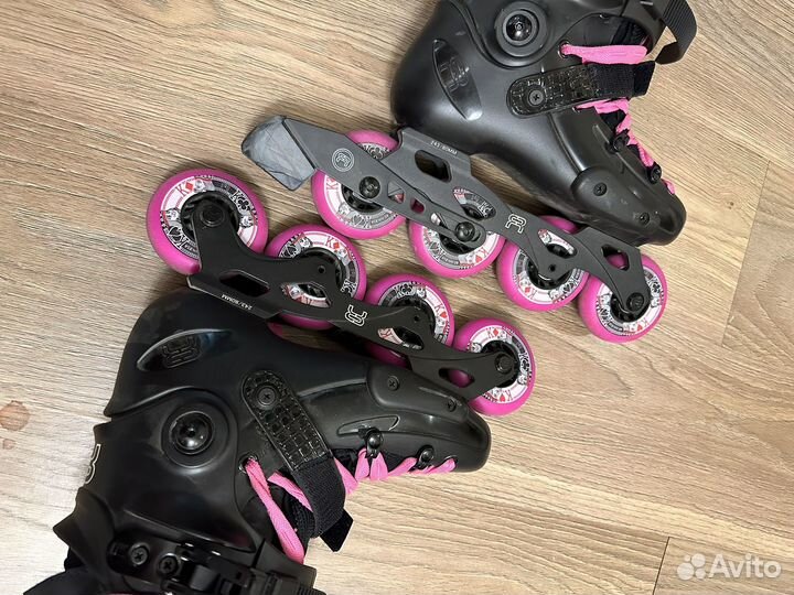 Роликовые коньки женские 37