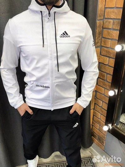 Спортивный костюм