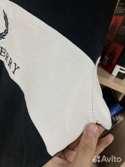 Fred perry свитшот