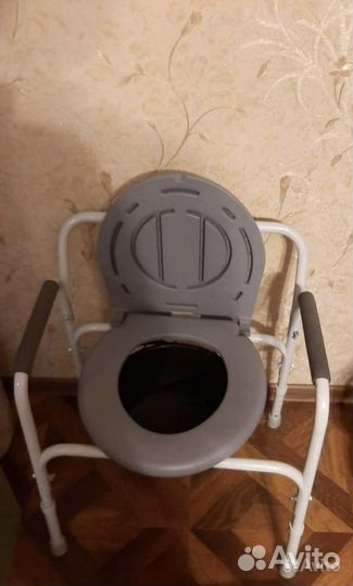 Санитарный стул туалет