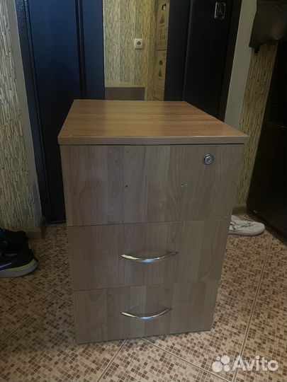 Тумба выкатная