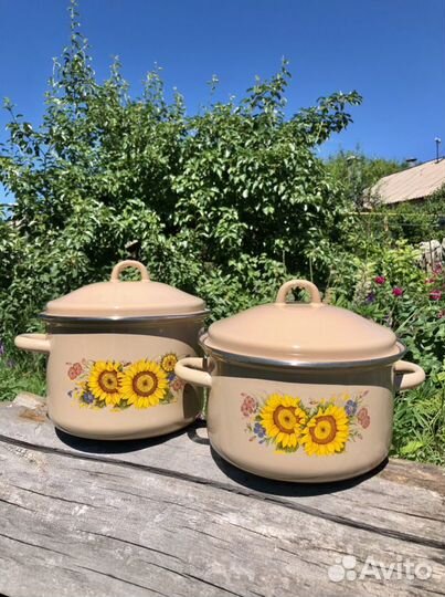 Эмалированная кастрюля