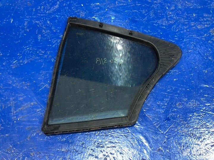 Форточка двери задняя правая Infiniti Q50 V37