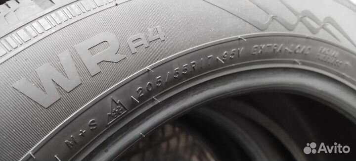 Nokian Tyres WR A4 205/55 R17