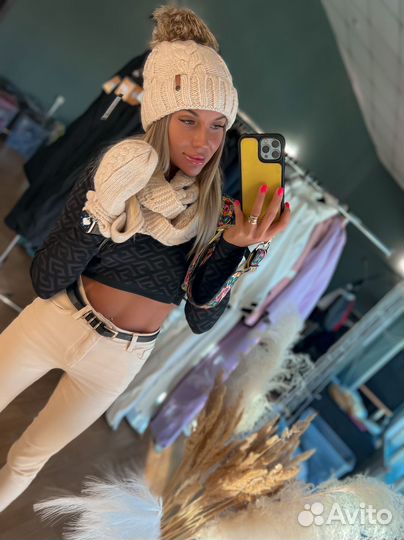 Комплект шапка, шарф, варежки цвет бежевый