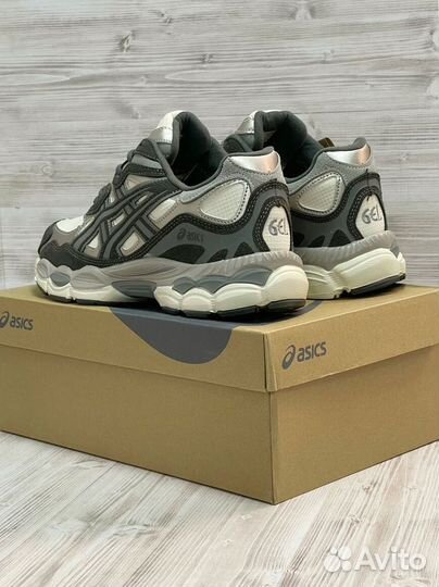 Кроссовки Asics Термо premium