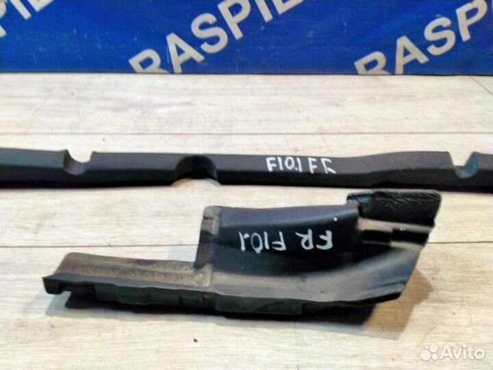 Уплотнитель крыла передний правый Bmw 528I F10