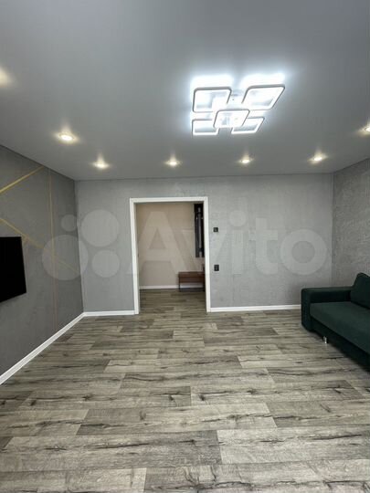 3-к. квартира, 65,4 м², 1/9 эт.