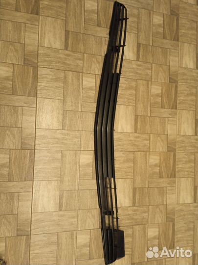 Решётка бампера нижняя от Audi 200 C3