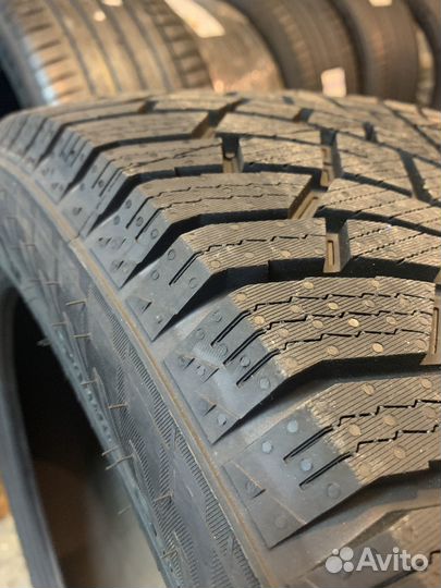 Nokian Tyres Hakkapeliitta R5 SUV 285/40 R22 110T