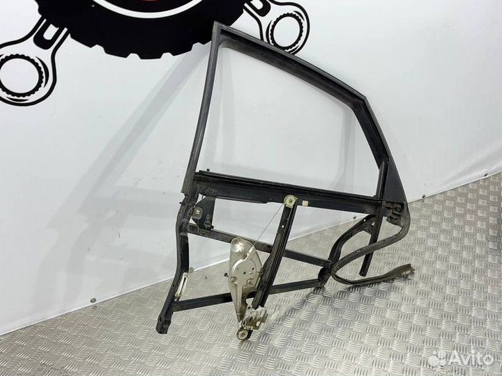 Рамка двери задняя левая Audi A6 C5