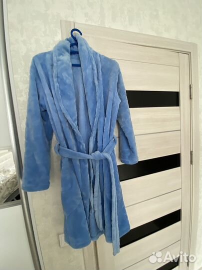 Абсолютно новый мягкий банный халат. Размер 44-48