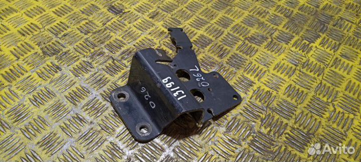 Кронштейн крепления проводки левый Man Tga Tgs Tgx