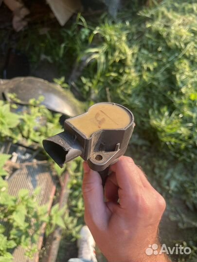 Катушка зажигания Mercedes 272