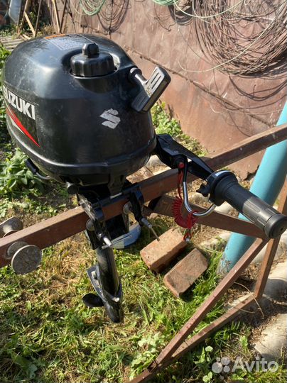 Мотор Suzuki df 2.5 + лодка