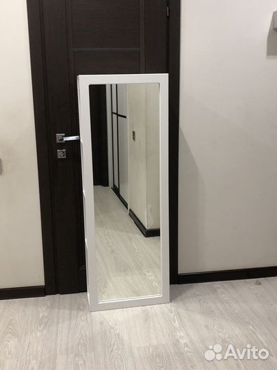 Зеркало с полочками напольное, настенное