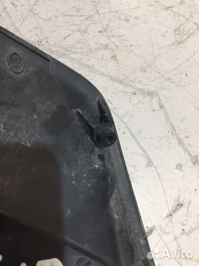 Решетка в бампер передняя левая (SsangYong Actyon)