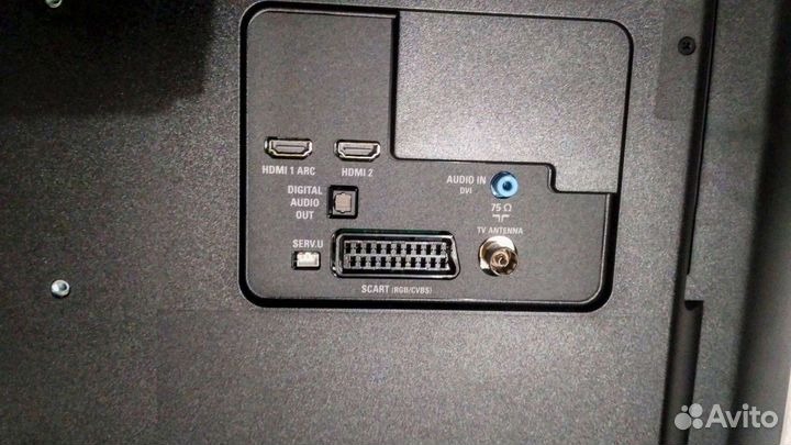 Ультратонкий светодиодный LED TV 32PHT4101/60