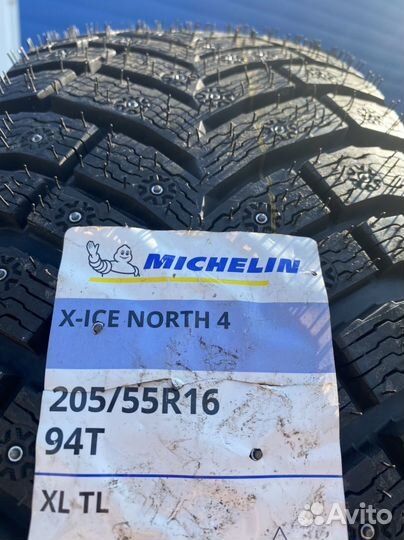 Michelin X-Ice North 4 205/55 R16 94