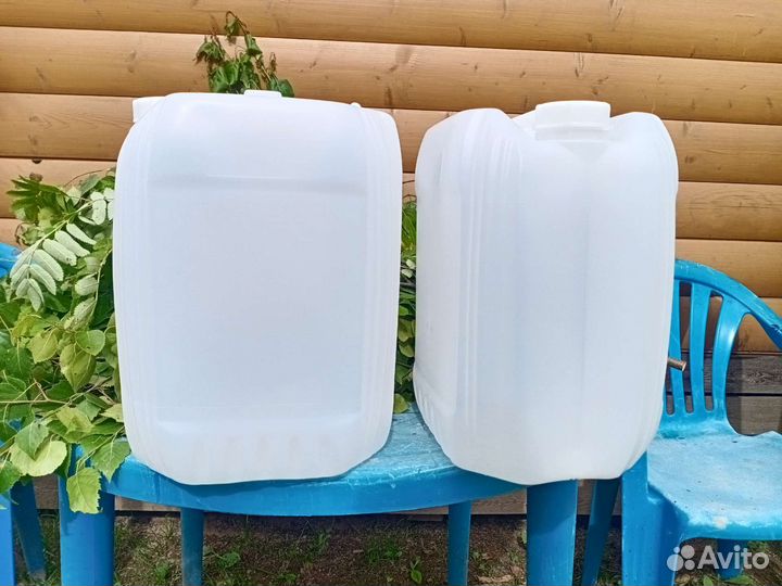 Канистра для воды 20л