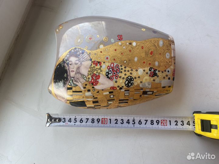 Ваза. Поцелуй. Густав Климт новая