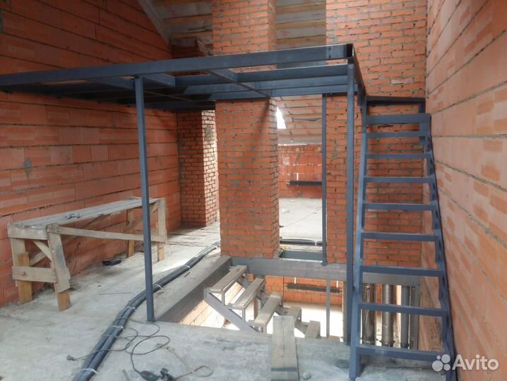 Мезонина в студию