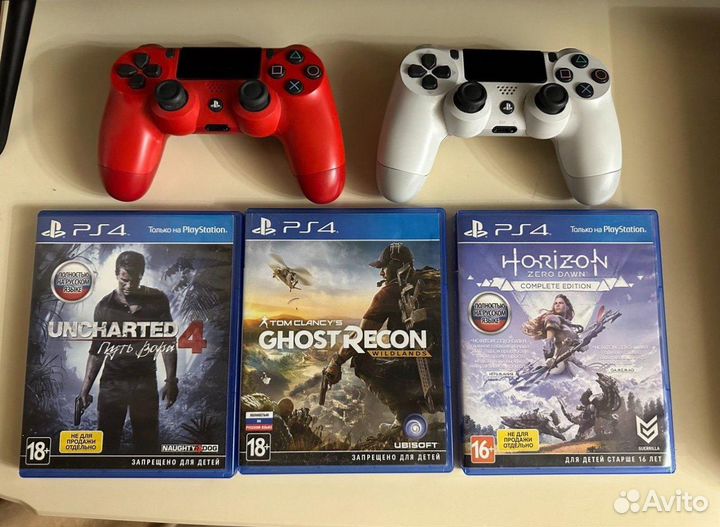 Продаю Playstation 4 Pro 1 Gb