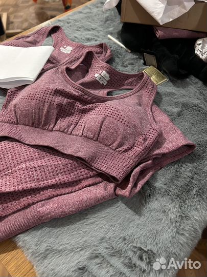 Спортивный костюм adidas