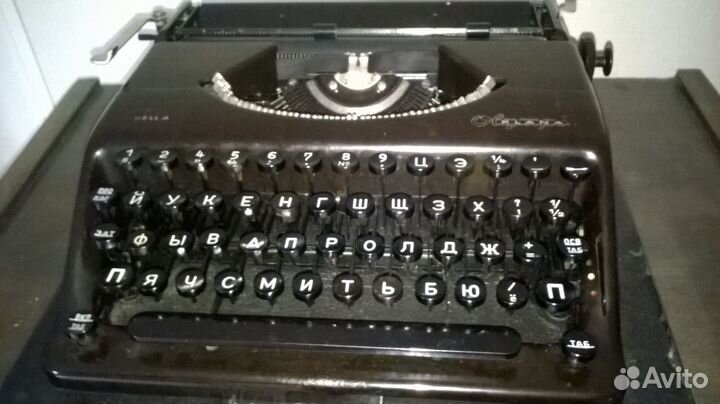 Печатная машинка Olympia plano