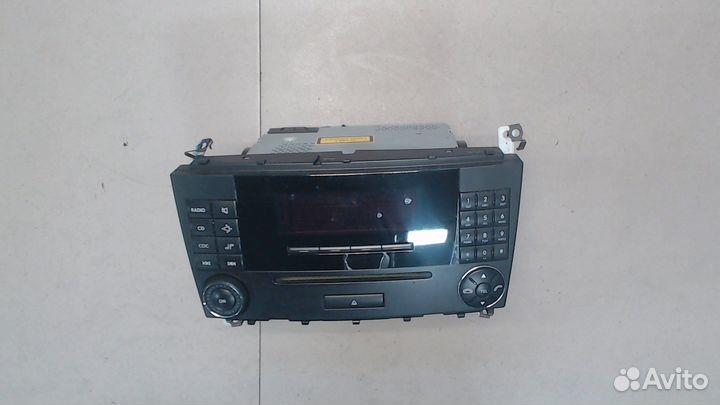 Магнитола Mercedes C W203, 2006
