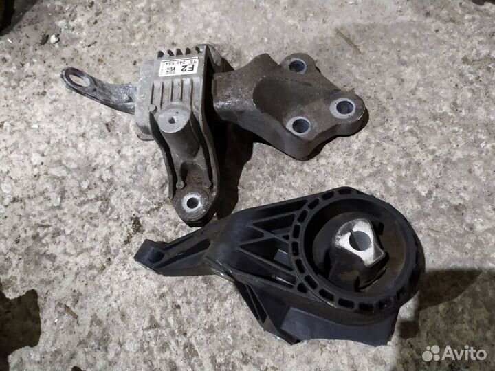 Опора двигателя Шевроле Круз