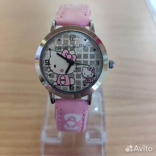 Часы Китти