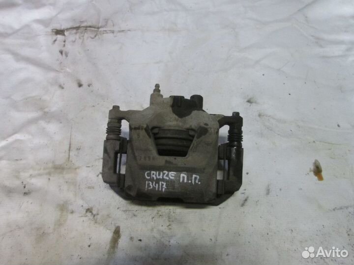 Суппорт тормозной передний правый Chevrolet Cruze