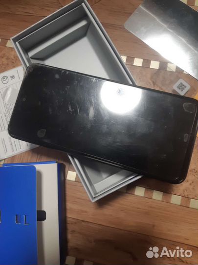 Телефон tecno pova 4