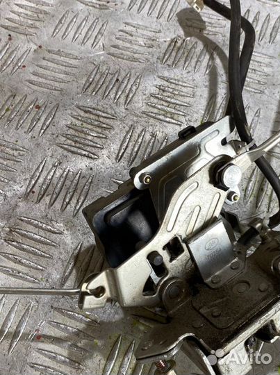 Замок багажника задний Lifan X60 LFB479Q 2016