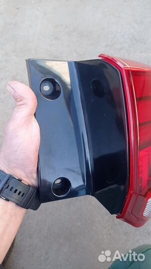 Фонарь задний правый mitsubishi outlander 3