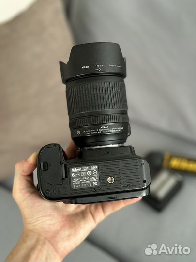 Nikon D90 Kit 18-105mm VR