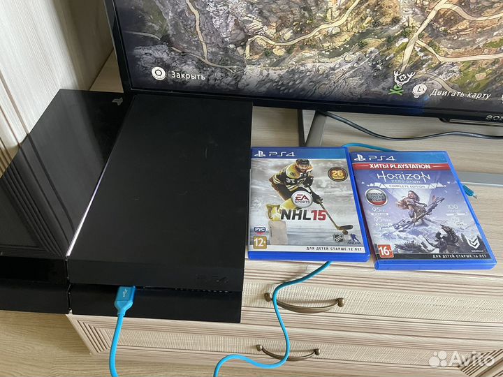 Sony PS4 500gb PS Plus Deluxe