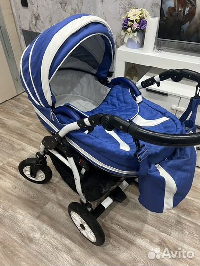 Коляска Carrera Gusio 3 в 1